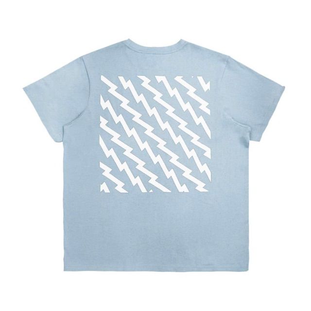 /zigzag/ SQUARE TEE™