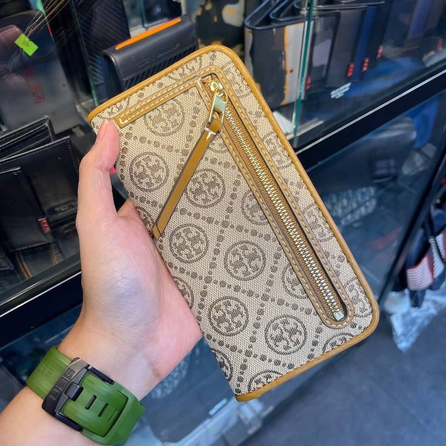 Ví Tory Burch – Sấu Vui Vẻ Ví Tory Burch – Sấu Vui Vẻ