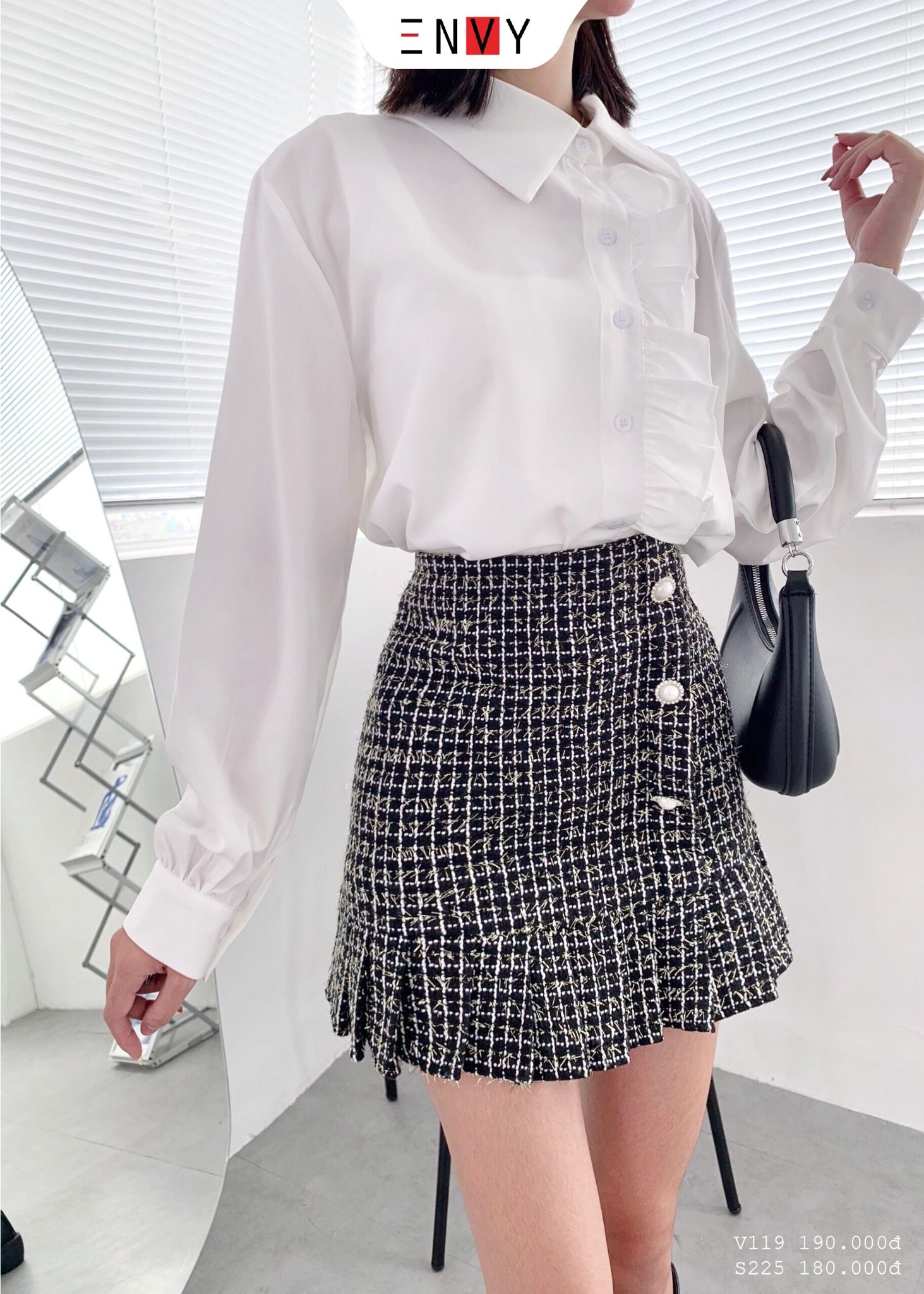 Set Nỉ Kem Chân Váy Áo Khoác Mũ