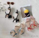  Sandal 