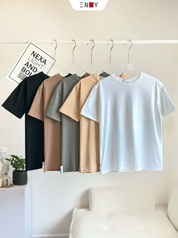  Basic T-Shirt 