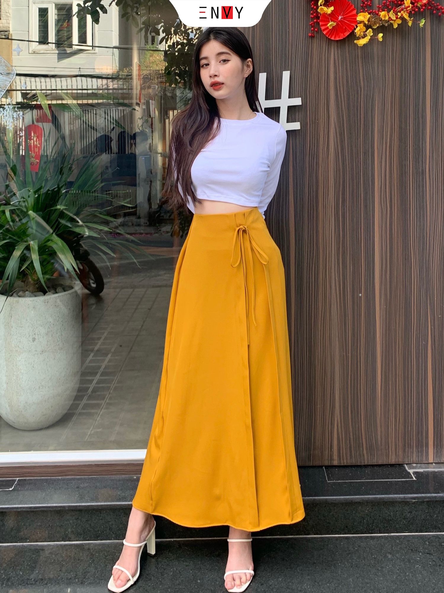 Váy chống nắng vải thổ cẩm vải dệt nổi Siêu độc lạ bấm nút xẻ tà dành cho  người từ 50kg đên 70 kg loại tốt  Shopee Việt Nam