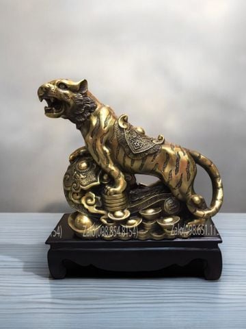 Tượng Hổ bằng đồng cưỡi gậy như ý Cao 30 dài 13 ngang 34 nặng 5kg