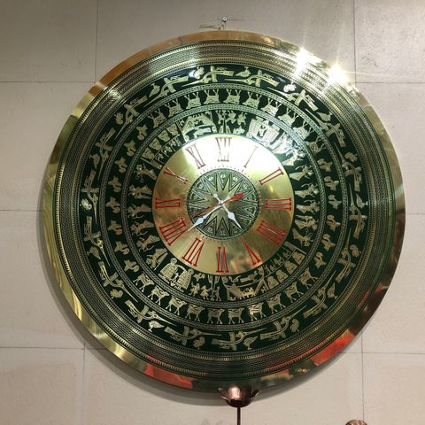 Đồng hồ Mặt trống đồng Đông Sơn 80cm nền xanh số La Mã