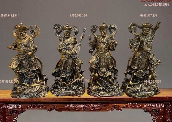 Bộ Tứ Đại Thiên Vương cao 41 ngang 19 sâu 10 nặng 27 kg