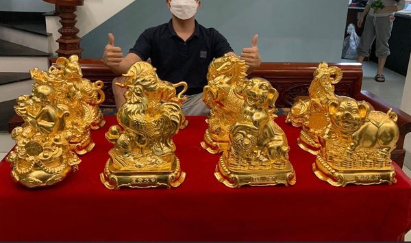 Bộ 12 con giáp chữ Nho bằng đồng dát vàng 24k cao 29 nặng 4kg 1 con