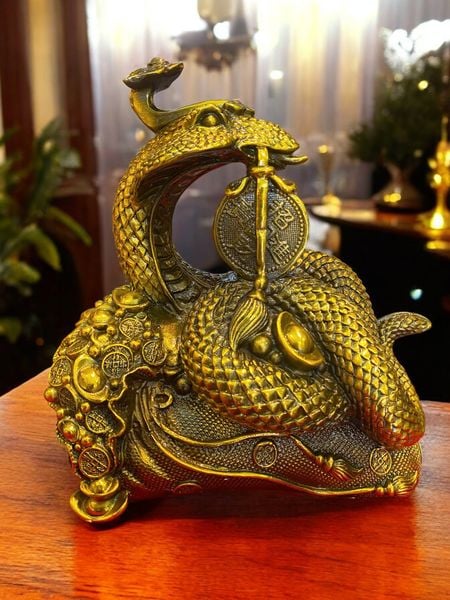 Tượng rắn cuộn đồng tiền Cao 20cm ngang 17cm nặng 2,5kg