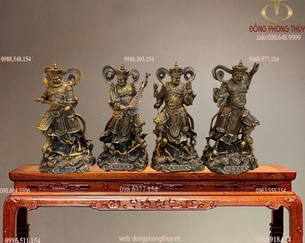 Bộ Tứ Đại Thiên Vương cao 41 ngang 19 sâu 10 nặng 27 kg