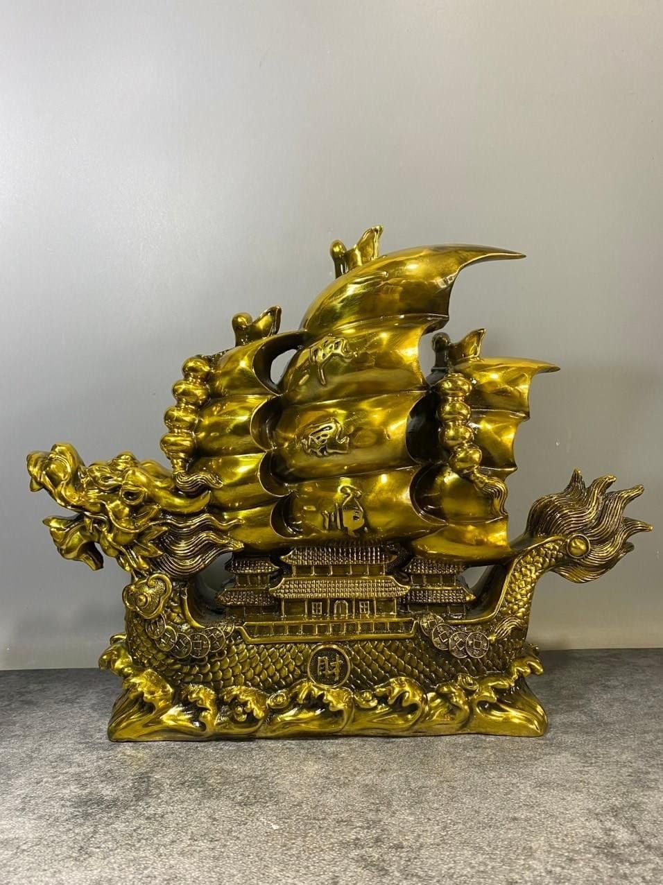 Thuyền rồng