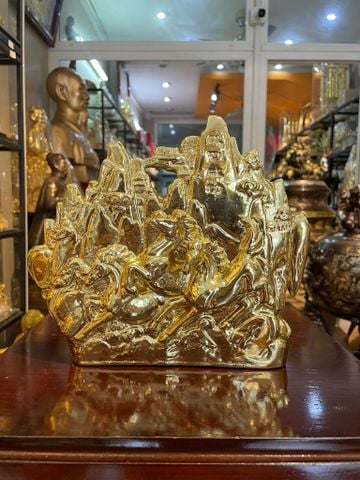 Ngựa bằng đồng dát vàng
