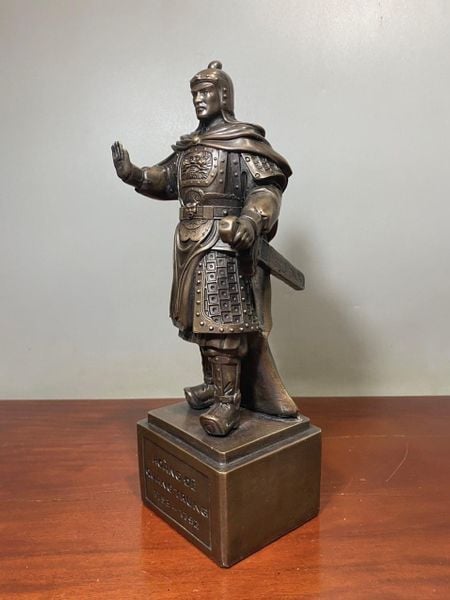 Quang Trung - Nguyễn Huệ