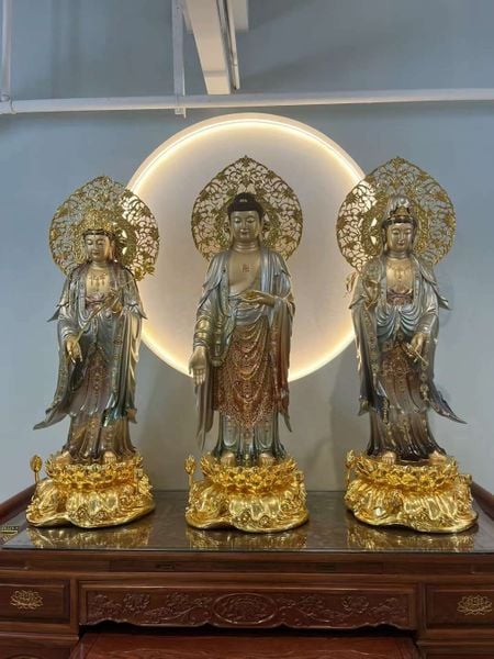 Tây Phương tam thánh đứng dát vàng 24k vẽ gấm tới đầu 48cm tới lá đề 54cm nặng 21kg/bộ