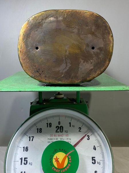 Tượng Quản gia cao 30 nặng 2,5 kg