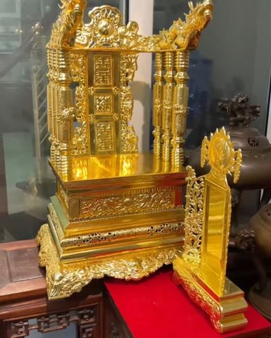 Ngai thờ đẹp - giá ngai thờ bằng đồng cao 86cm dát vàng 24k
