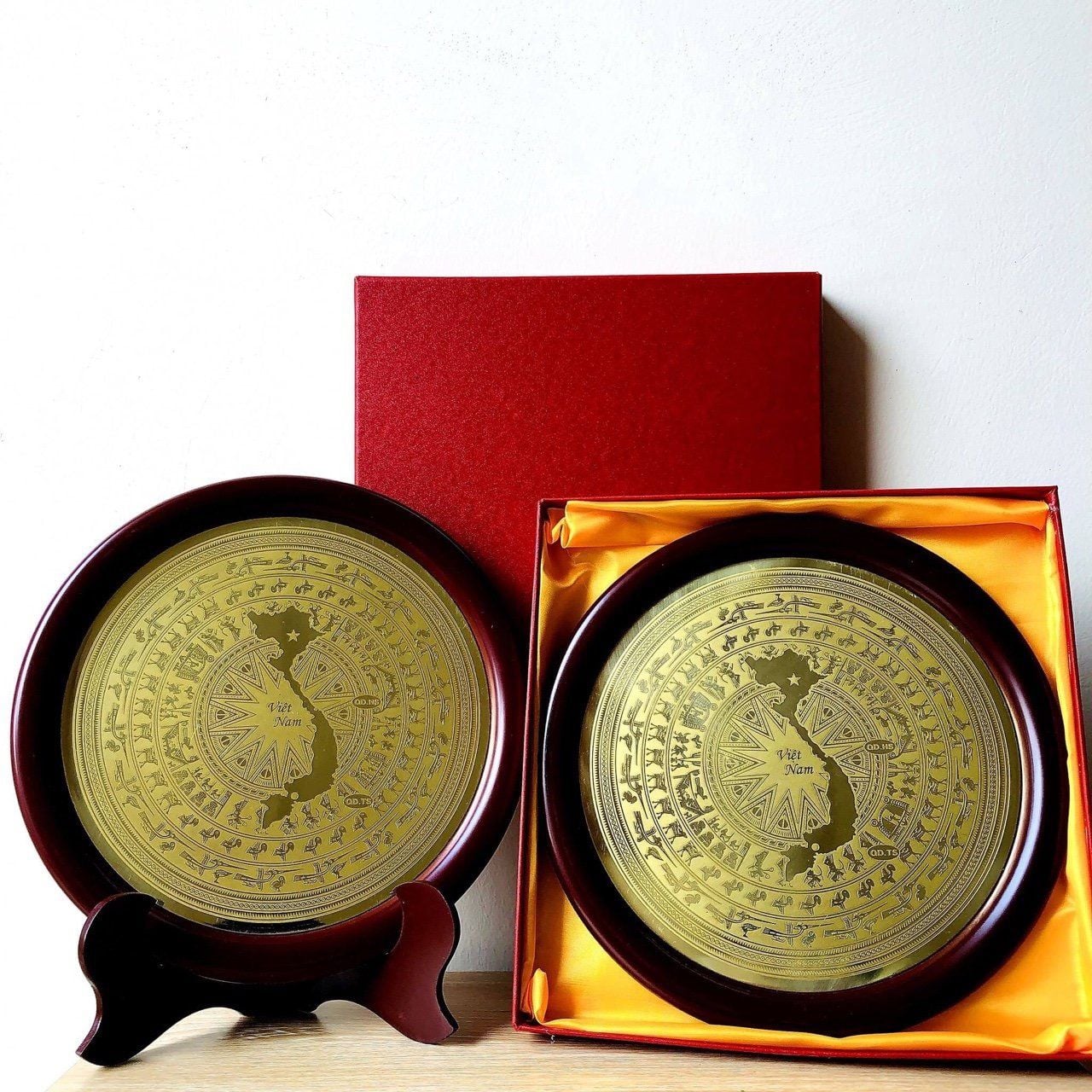 Mặt trống đồng lưu niệm