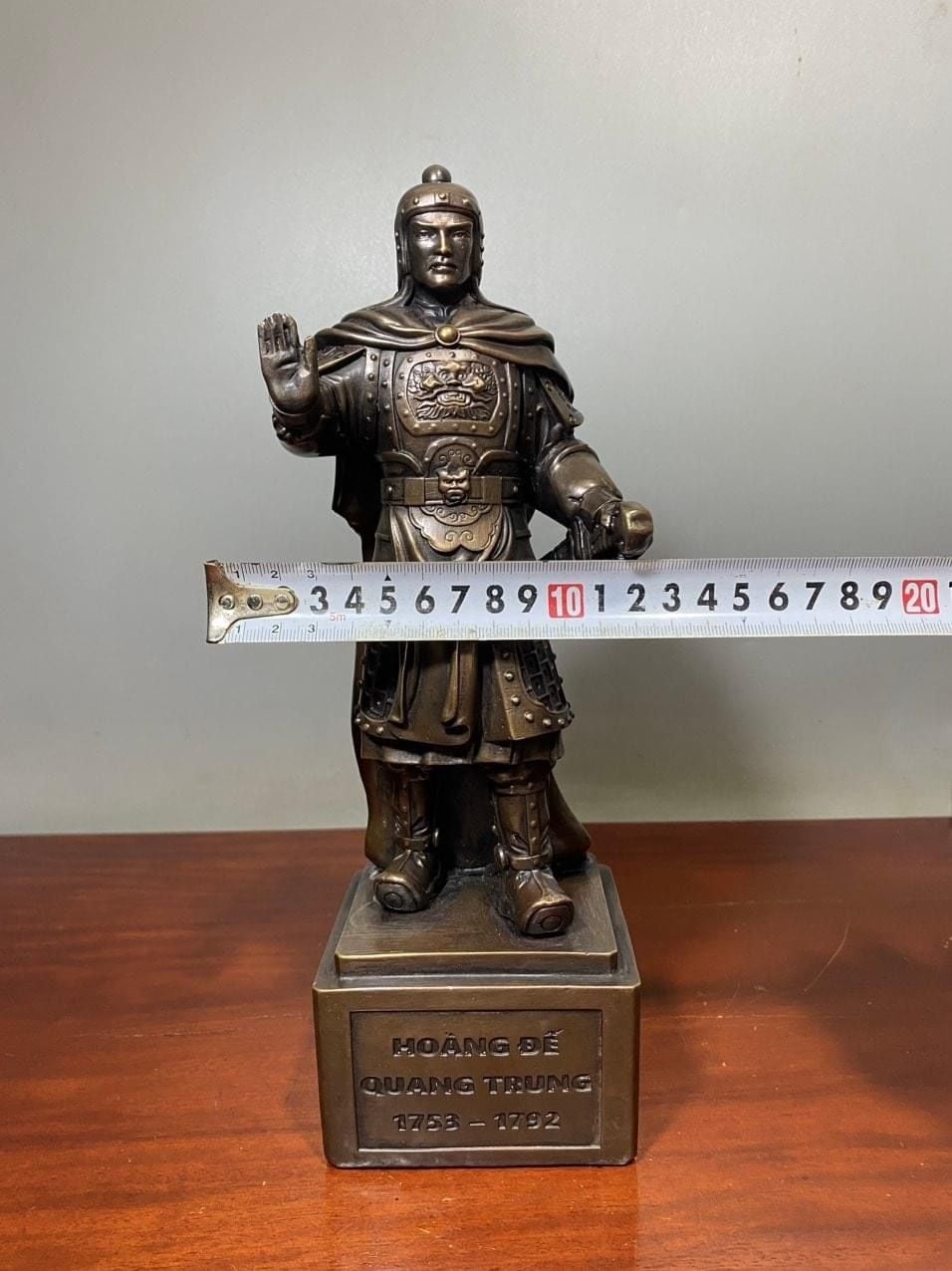 Quang Trung - Nguyễn Huệ