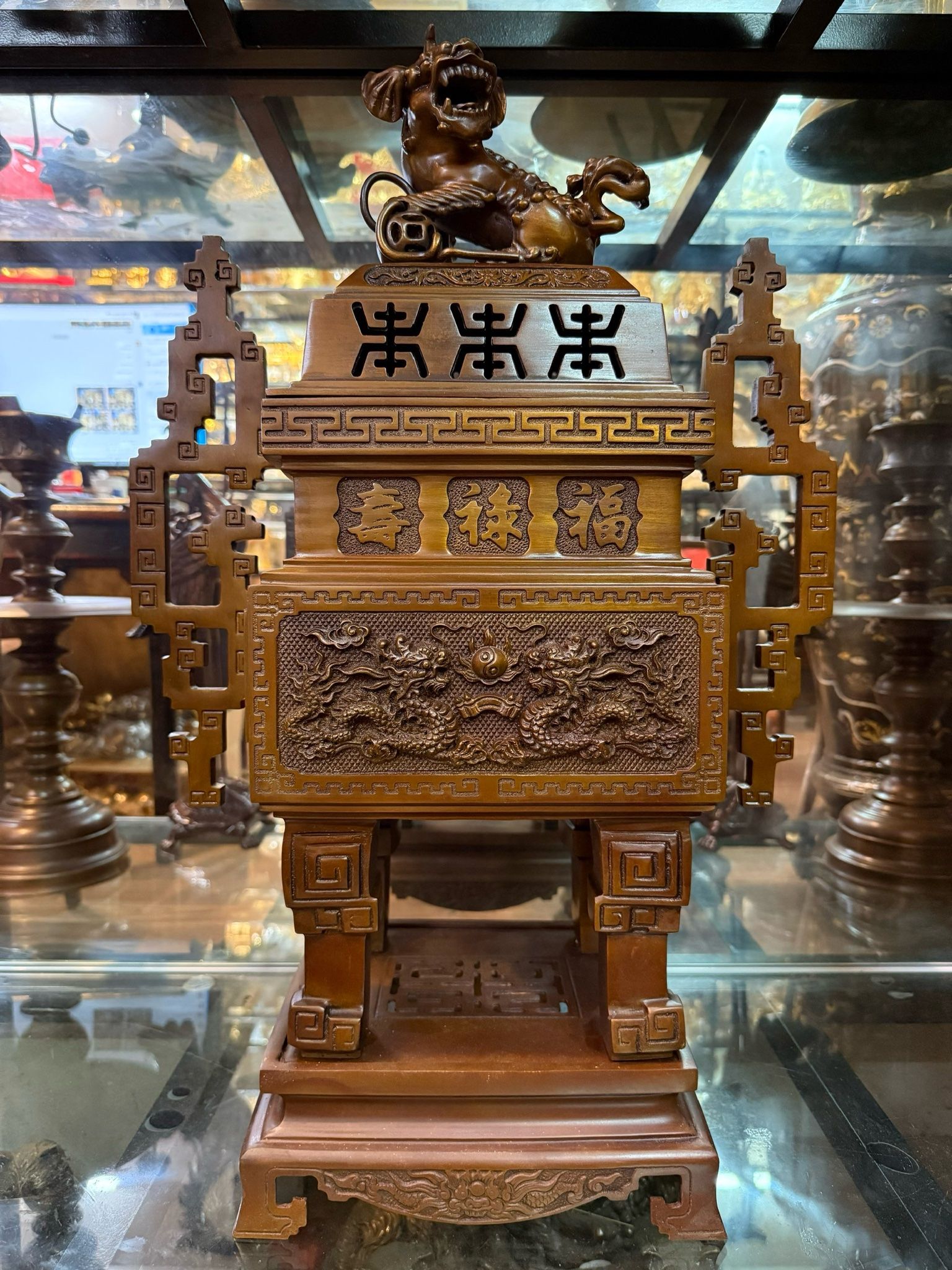 Bộ đỉnh đồng vuông màu cổ cao 63cm