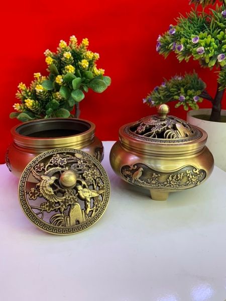 Lư xông trầm bằng đồng