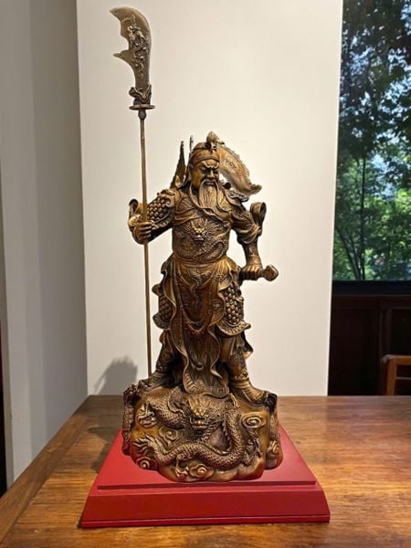 Tượng quan công bằng đồng cao 47 nặng 9,8kg