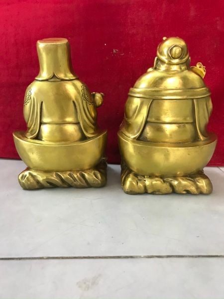 Tượng thần tài ông địa