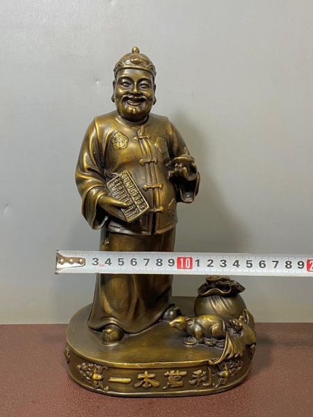 Tượng Quản gia cao 30 nặng 2,5 kg