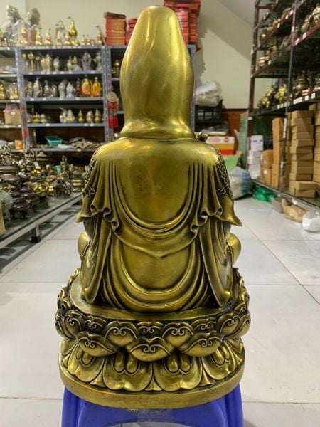 Tượng phật quan âm áo hoa bằng đồng Cao 45 ngang 25 nặng 7kg