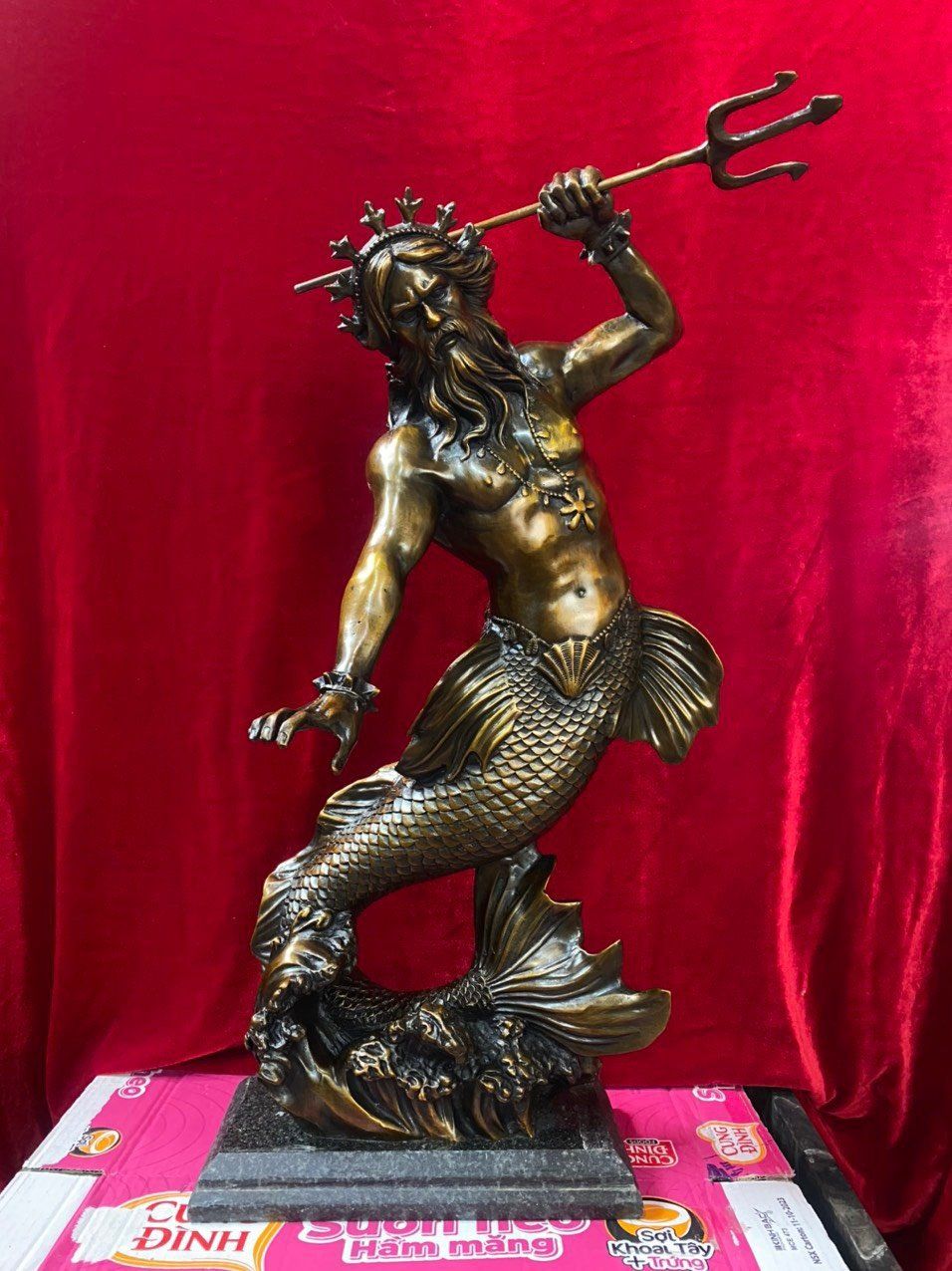 Thần biển