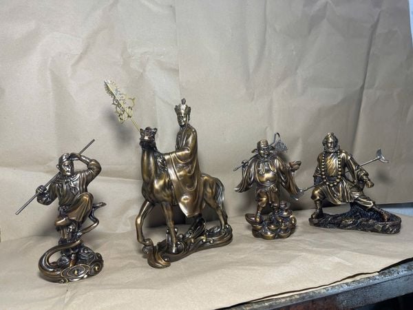 Bốn thầy trò đường tăng Bộ tề thiên cao 30 sư phụ 40 nặng 16kg