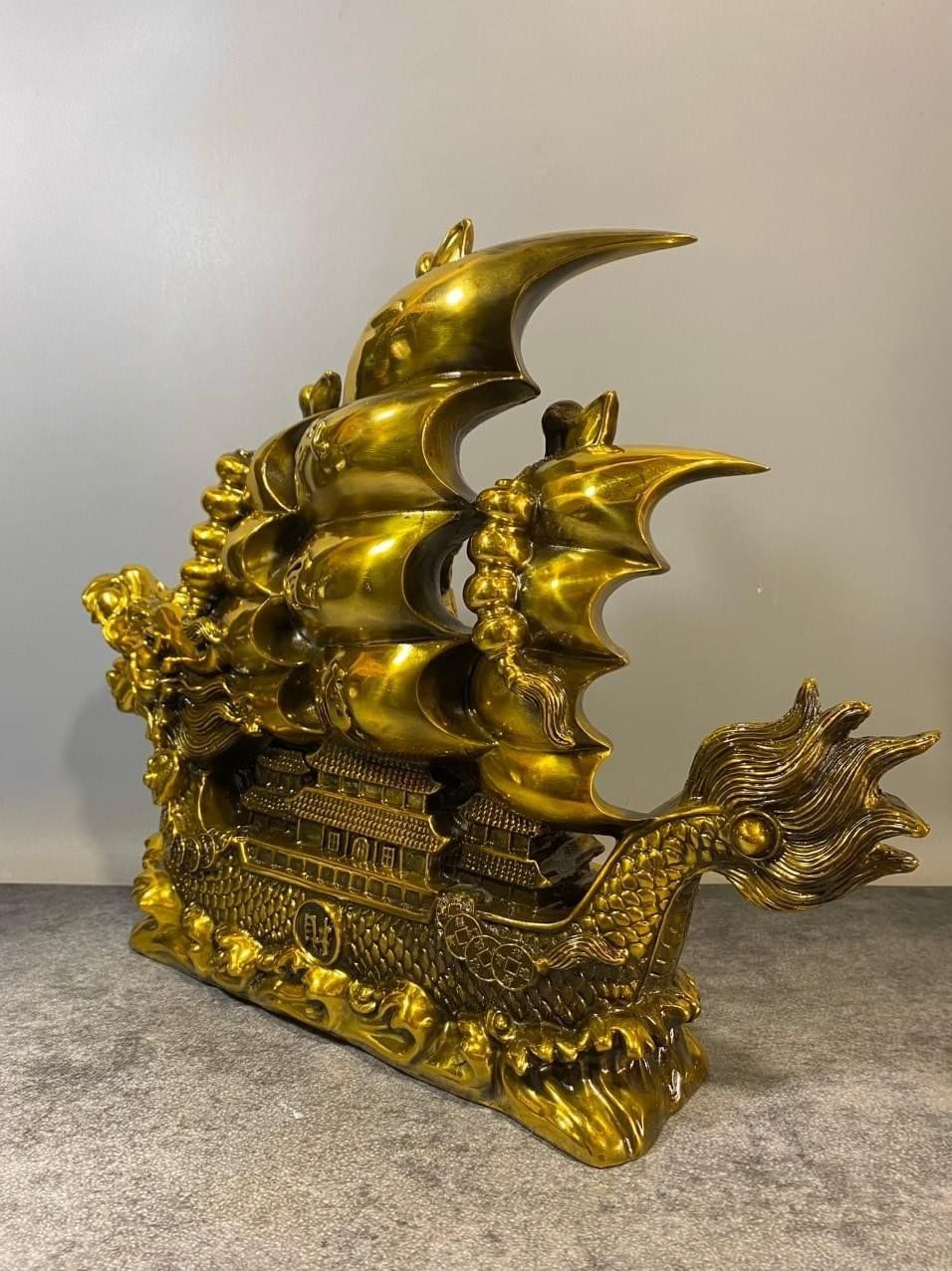 Thuyền rồng