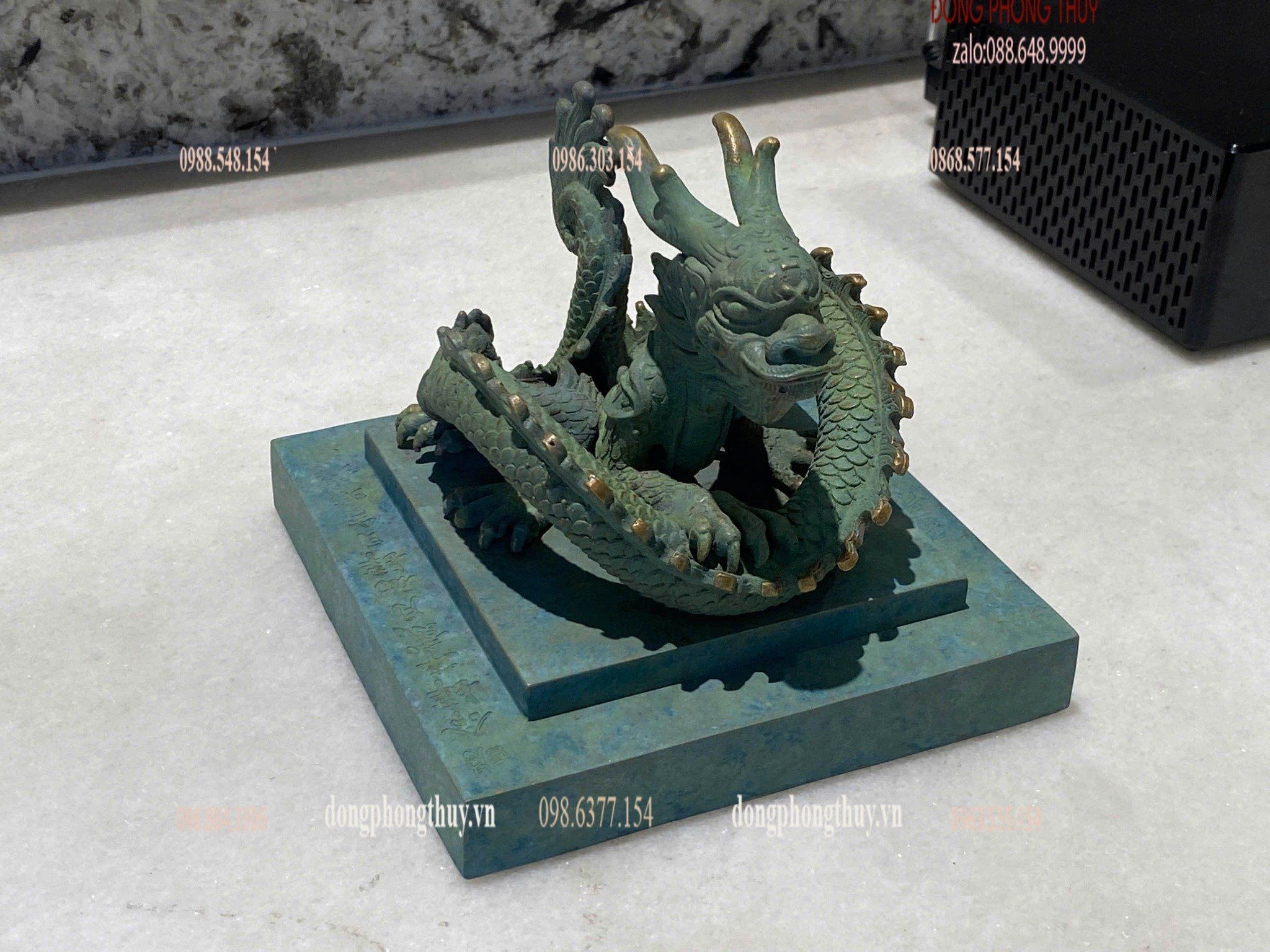 Ấn rồng Hoàng Đế Chi Bảo bằng đồng tem xanh