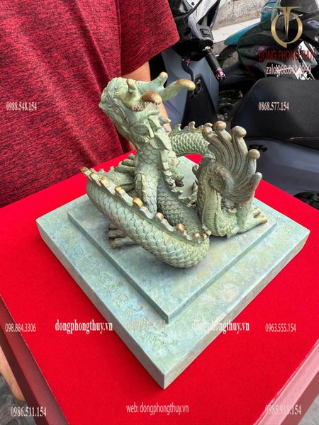 Ấn rồng Hoàng Đế Chi Bảo bằng đồng màu xanh khoáng