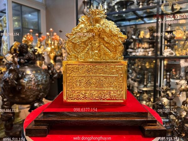 Ấn rồng bằng đồng dát vàng 24k cao 15 ngang 154 nặng 3,5 kg