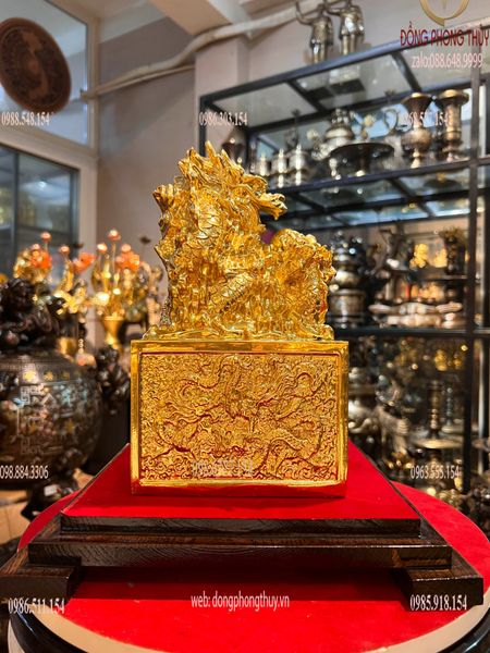 Ấn rồng bằng đồng dát vàng 24k cao 15 ngang 154 nặng 3,5 kg
