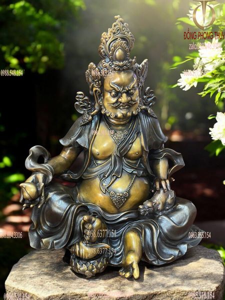 Tượng ông Hoàng Thần Tài bằng đồng cao Cao 43 ngang 28 sâu 23 nặng 13kg