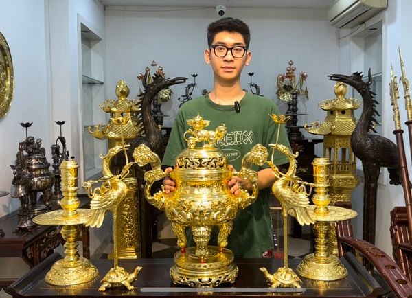 Bộ ngũ sự 60 dát vàng