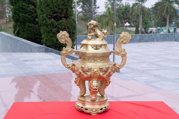 Bộ đỉnh đồng ngũ sự 65cm nặng 36kg