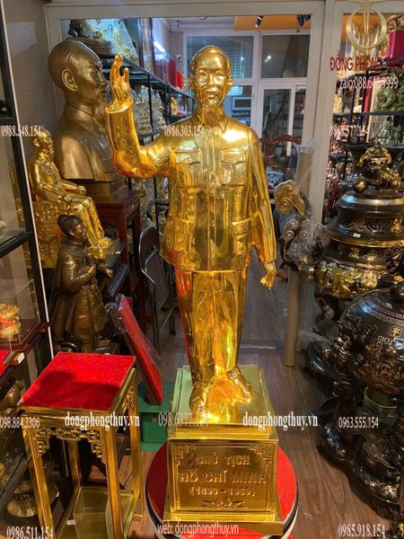 Tượng Bác Hồ bằng đồng dát vàng 24k Cao 90cm nặng 40kg