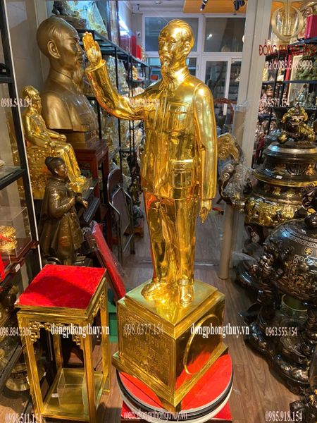 Tượng Bác Hồ bằng đồng dát vàng 24k Cao 90cm nặng 40kg