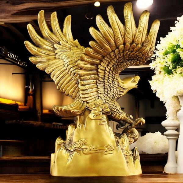 Quà tặng sếp: Tượng đại bàng bằng đồng