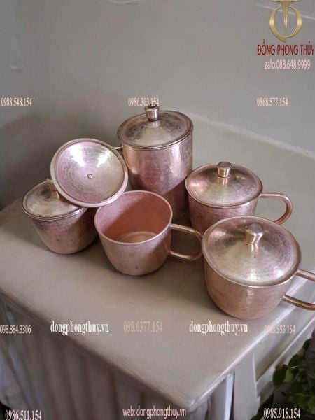 Bộ ấm chén bằng đồng đỏ