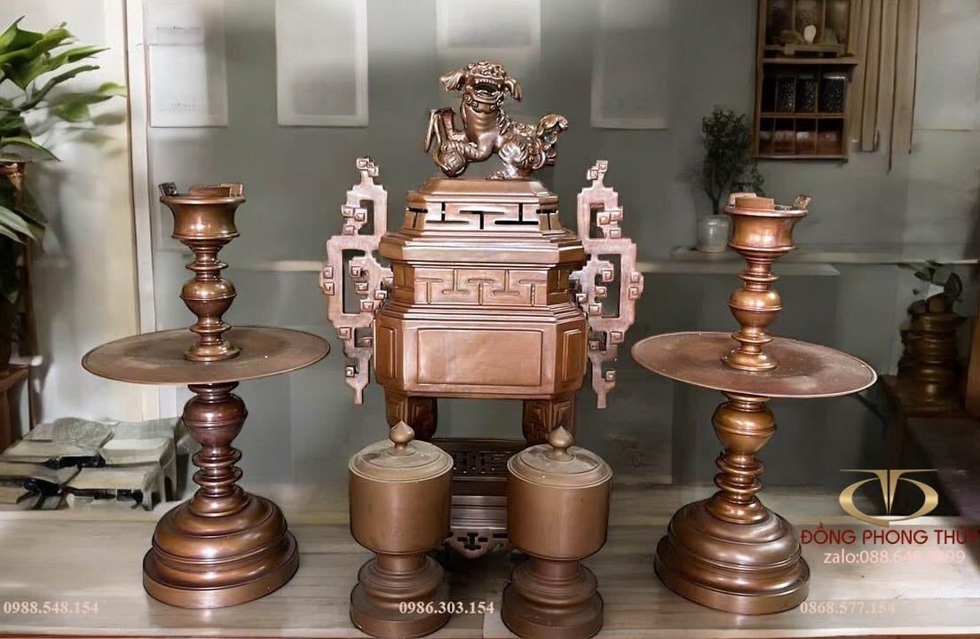 Bộ đỉnh đồng - bộ ngũ sự dáng cổ mẫu cổ