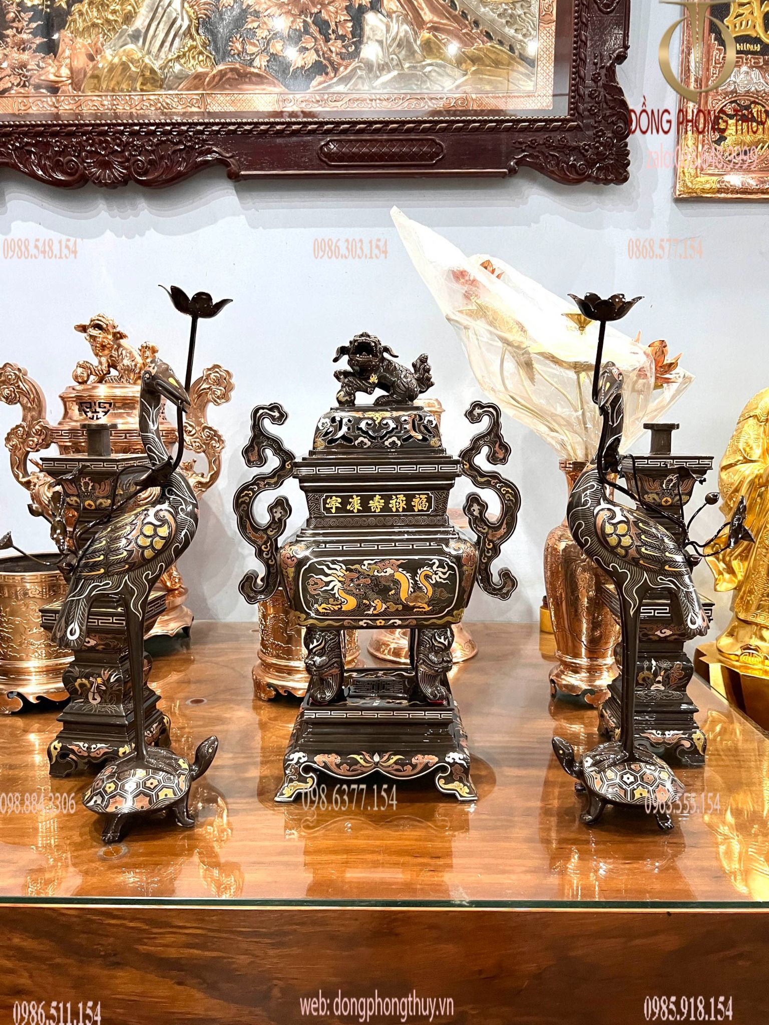 Bộ đỉnh đồng vuông khảm ngũ sắc dáng cổ