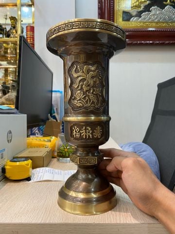 Ống đựng hương bằng đồng hun