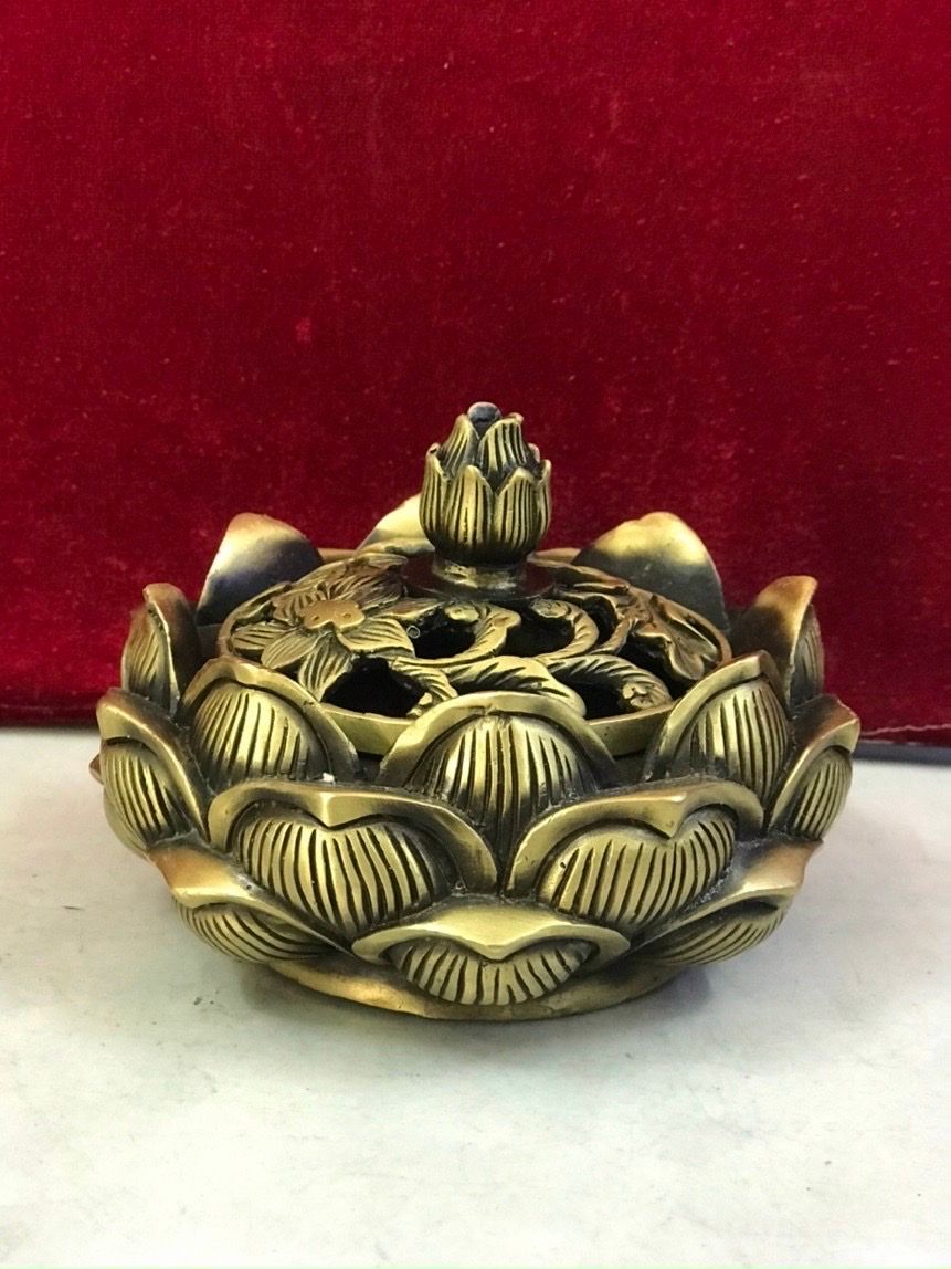 Lư xông trầm sen