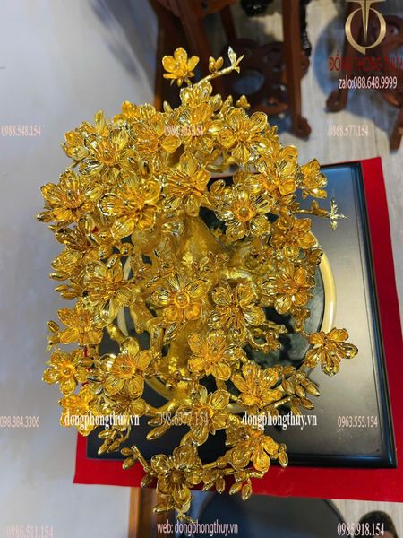 Quà tặng sếp: Cây mai bằng đồng mạ vàng 24k