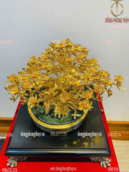 Quà tặng sếp: Cây mai bằng đồng mạ vàng 24k