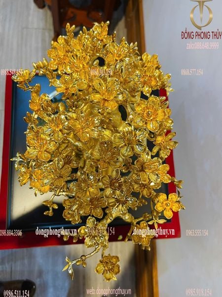 Quà tặng sếp: Cây mai bằng đồng mạ vàng 24k