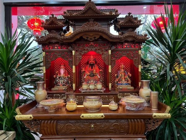 Ban thờ thần tài Vip