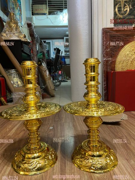 Đôi chân nến bằng đồng cao 45cm dát vàng