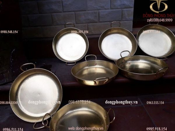 Chảo bằng đồng gò thủ công